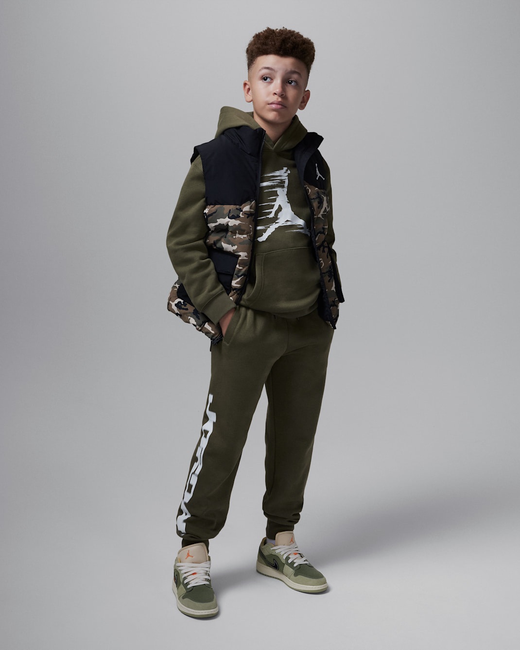 Jordan MJ Flight MVP Big Kids' Fleece Pants - Medium Olive