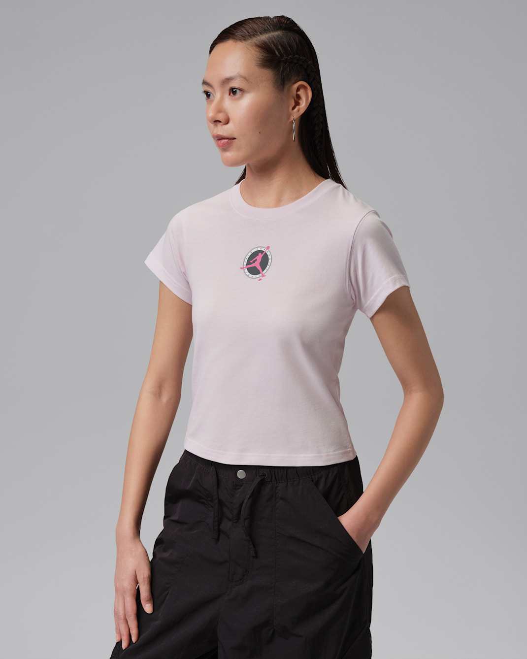 ジョーダン ブルックリン ウィメンズ グラフィック Tシャツ - パールピンク