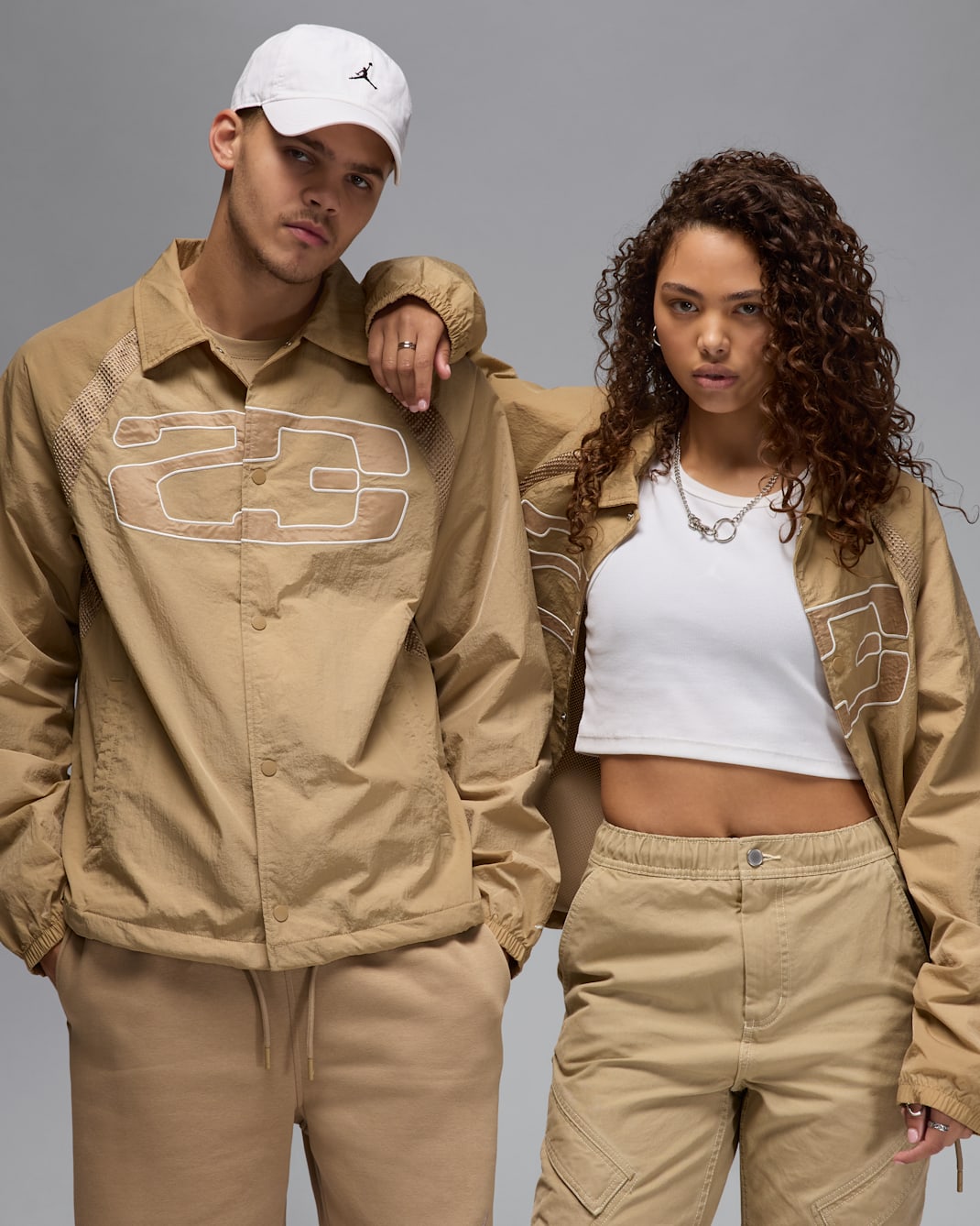 เสื้อแจ็คเก็ตโค้ชผู้ชาย Jordan Essentials - Desert Camo/Sail