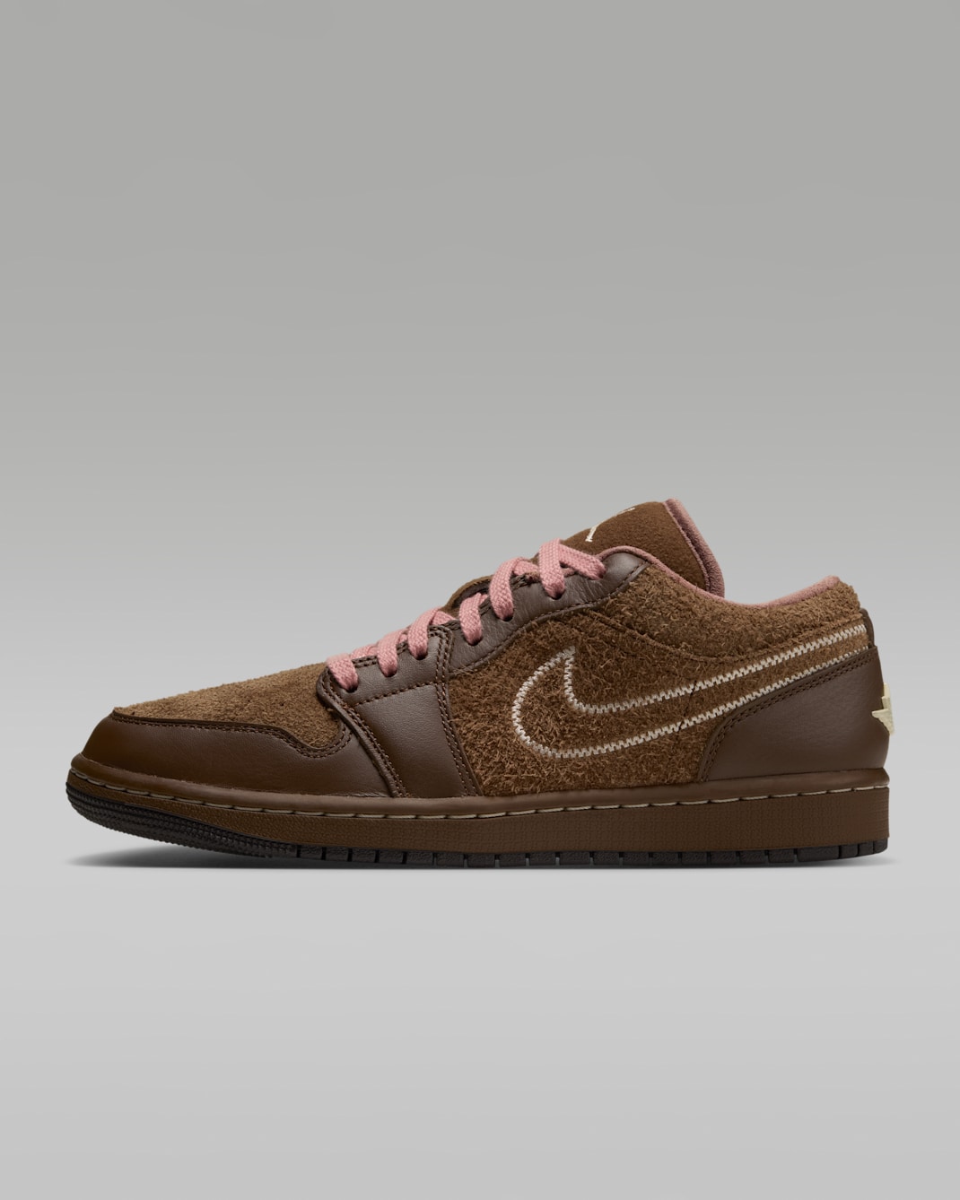 Tenis para mujer Air Jordan 1 Low SE - Cacao impresionante/Rosa óxido/Marrón terciopelo/Blanco perla