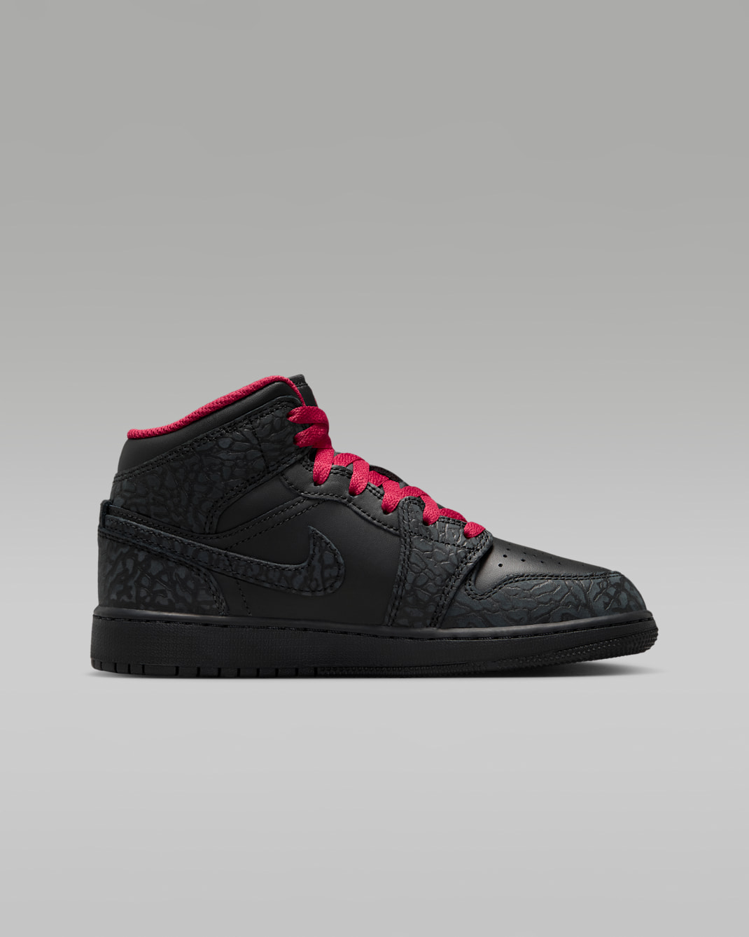 Air Jordan 1 Mid SE Big Kids' Shoes