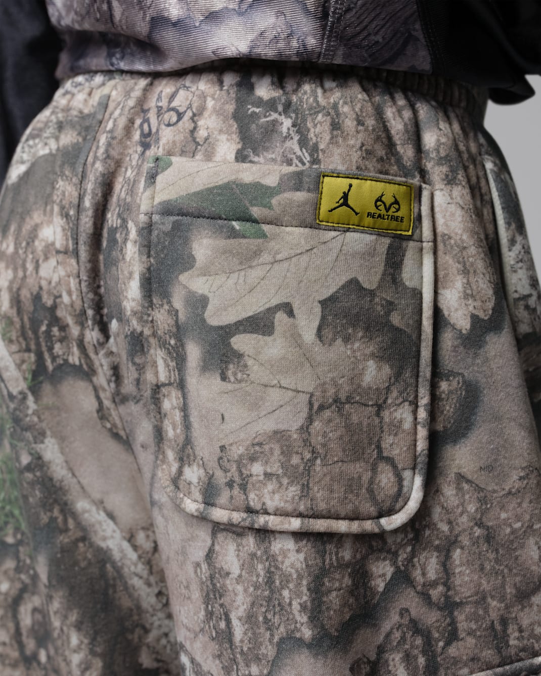Jordan Big Kids' Brooklyn Realtree Printed Pants