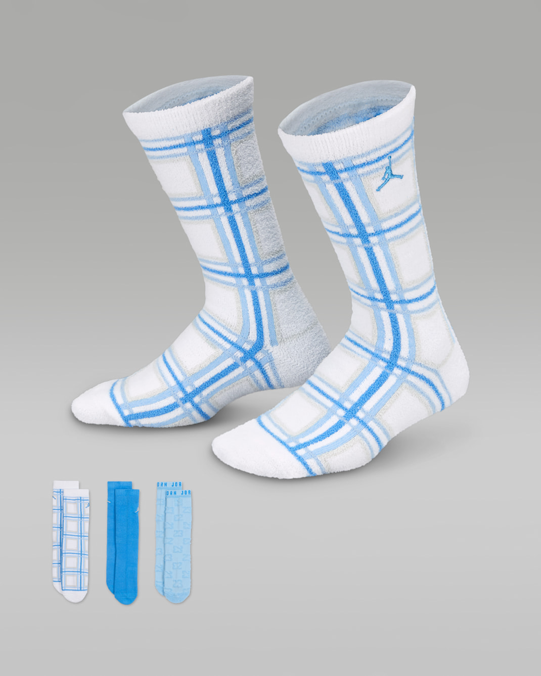 Jordan Big Kids' Holiday Crew Socks (3 Pairs) - White