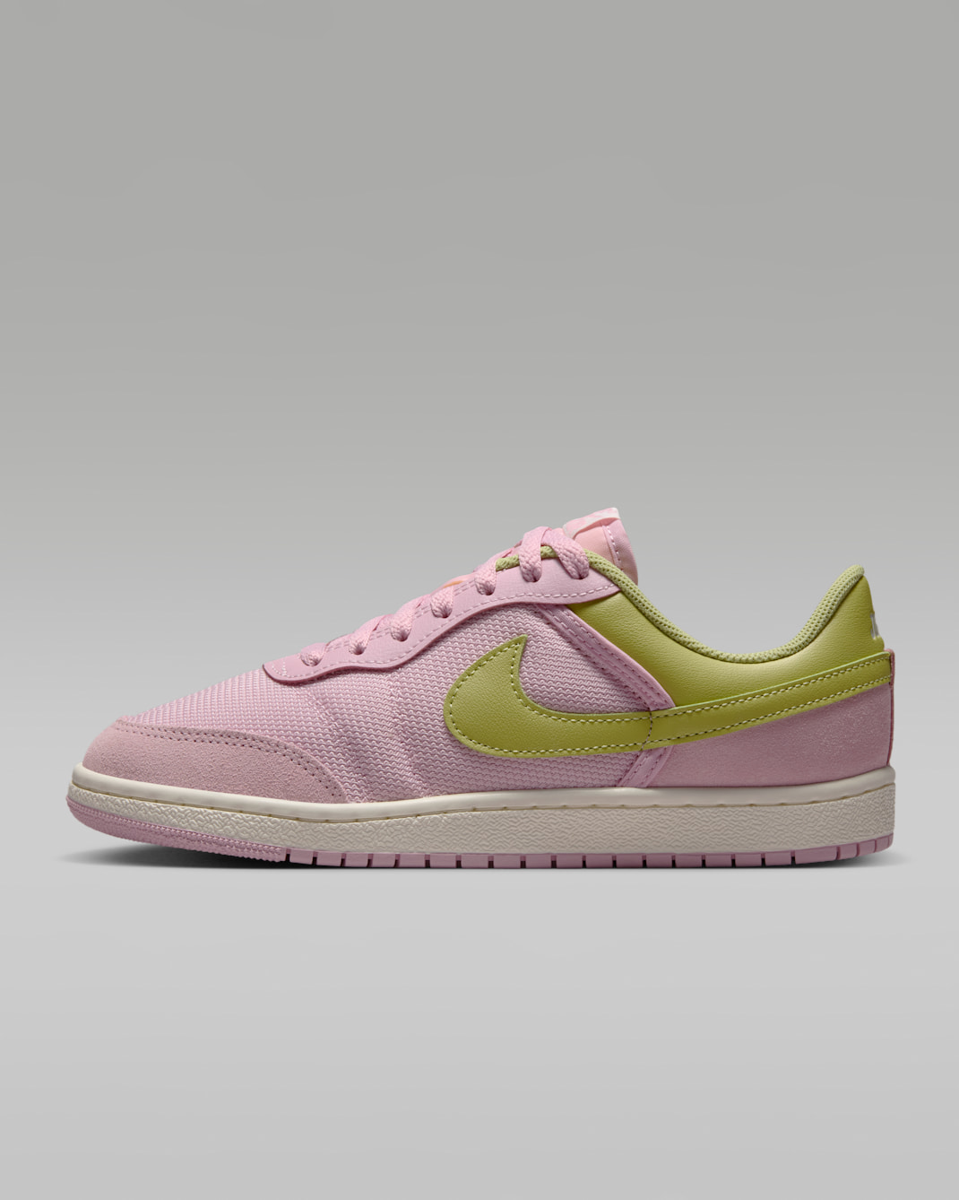 Air Jordan Skyline Low Women's Shoes - Iced Carmine/Sail/Lawn