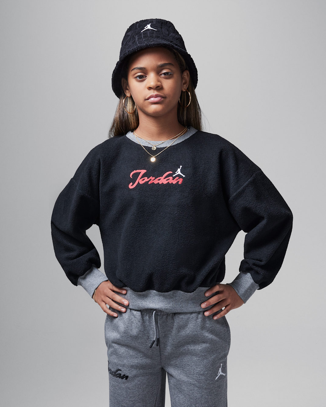 ジョーダン ジュニア メタエンチャントメント コージー クルー - ブラック