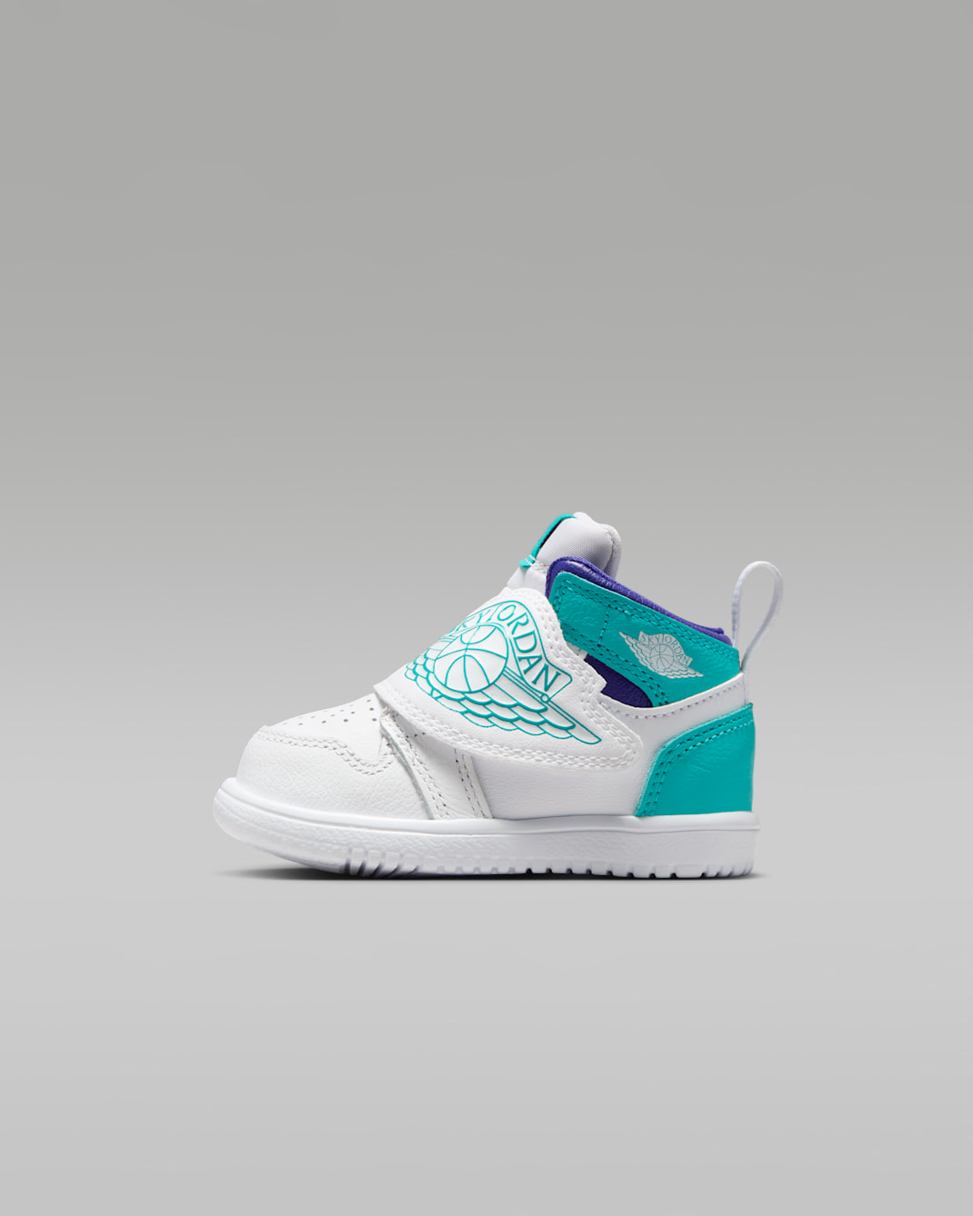Sky Jordan 1 Baby and Toddler Shoe - White/New Emerald/Grape Ice