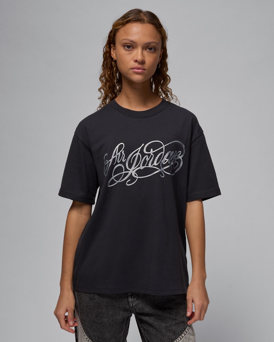 Jordan Women's Graphic T-Shirt - Off-Noir