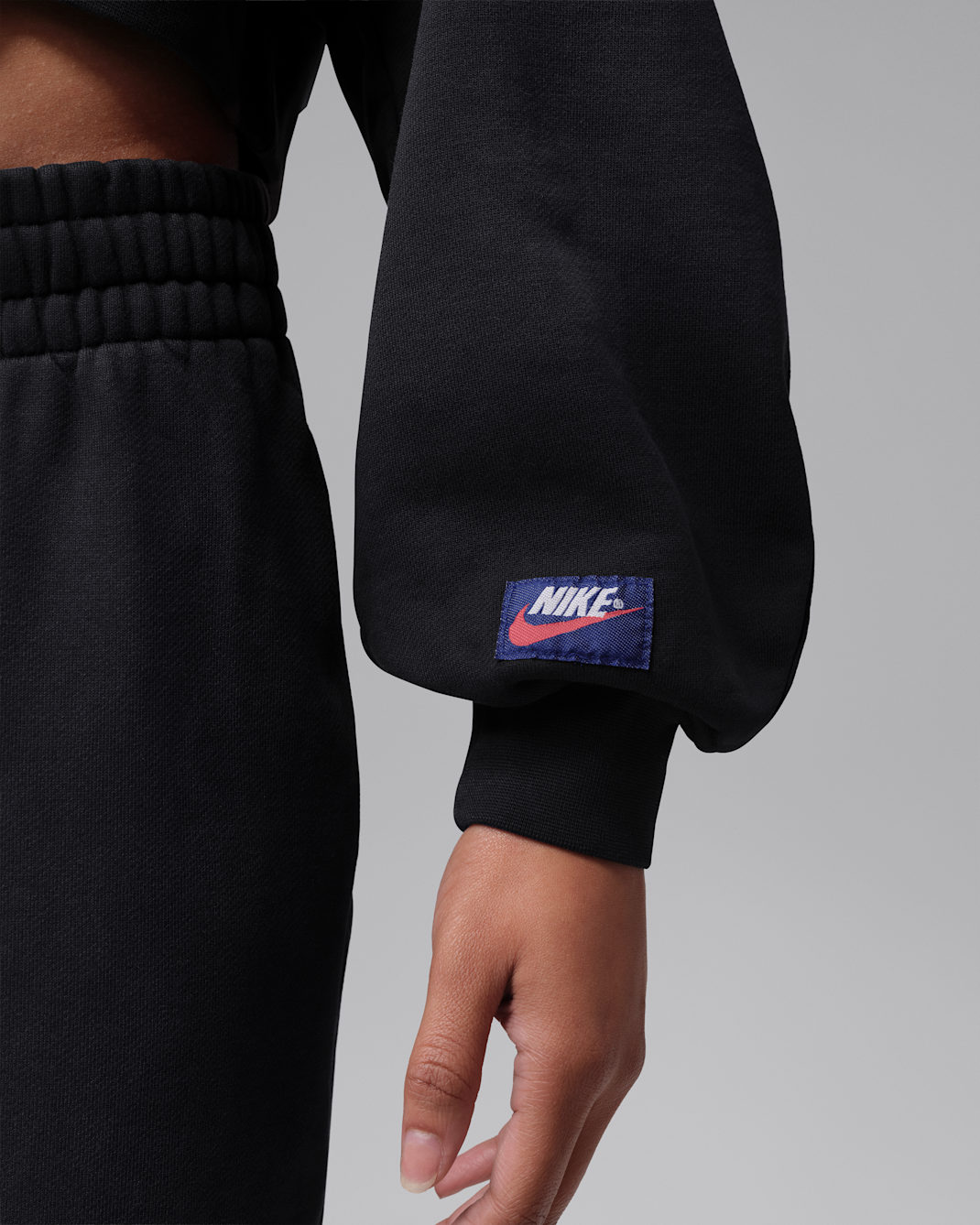 Jordan Flight Fleece Women's Mid Layer Cropped Hoodie