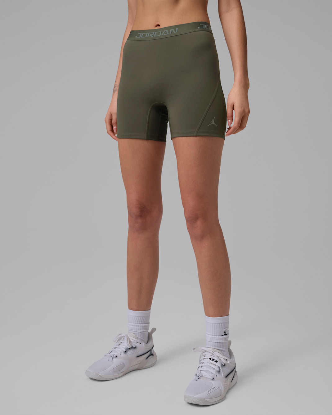 Short taille haute Dri-FIT Jordan Sport Essentials 13 cm pour femme - Cargo Khaki/Vintage Lichen