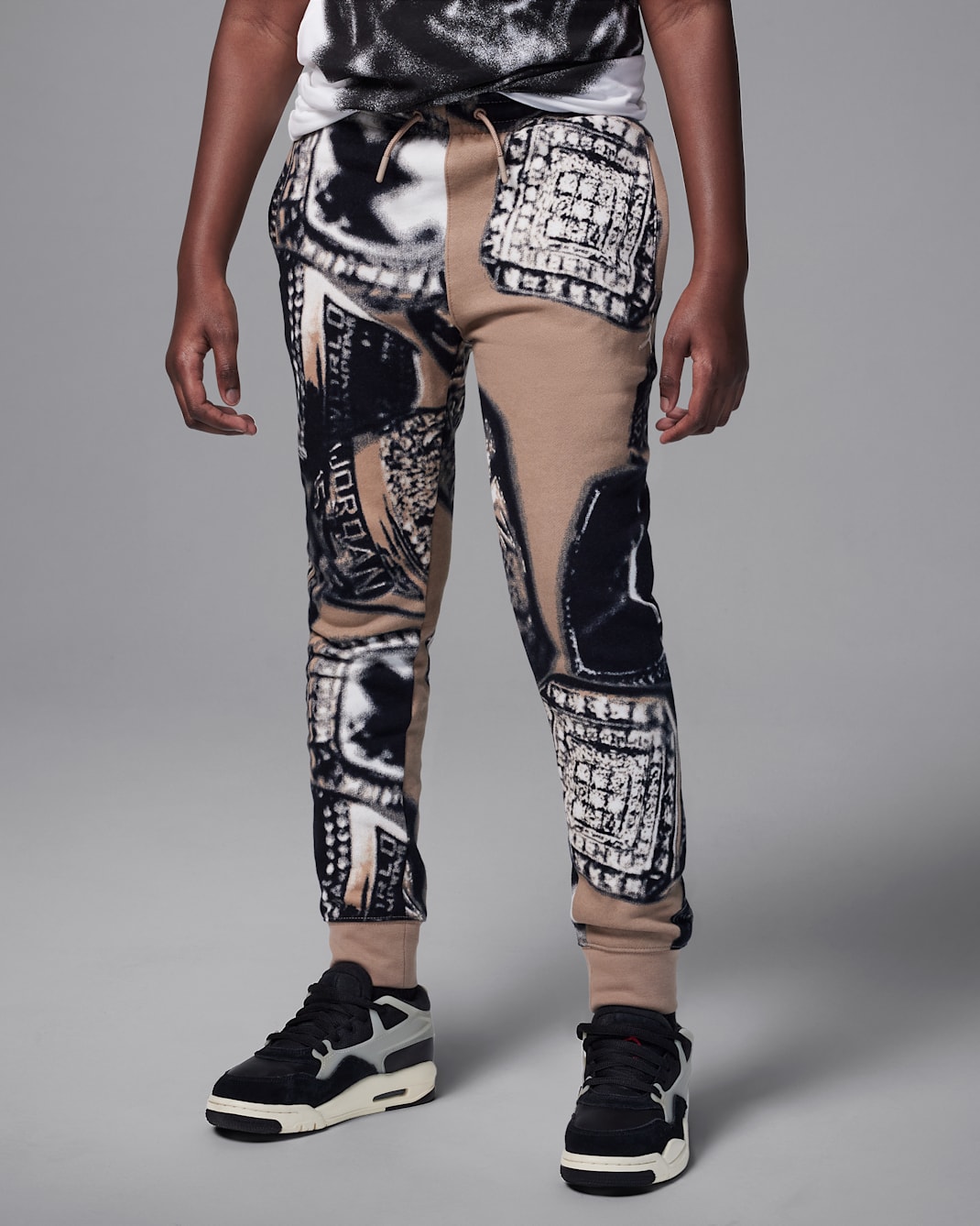 Jordan MVP Big Kids' Fleece Printed Pants - Desert Camo