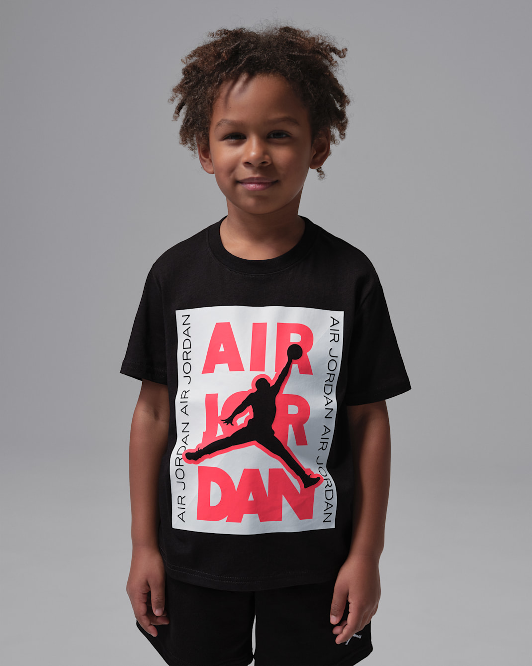Playera de ciudad para niños talla pequeña Jordan - Negro