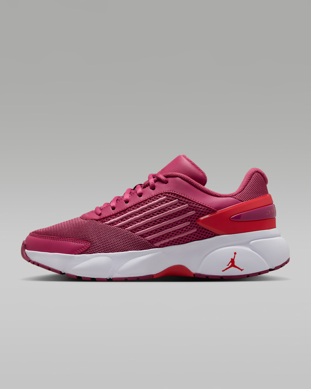 Skor Jordan Trunner Flow för kvinnor - Sweet Beet/Pale Ivory/Desert Berry/Track Red