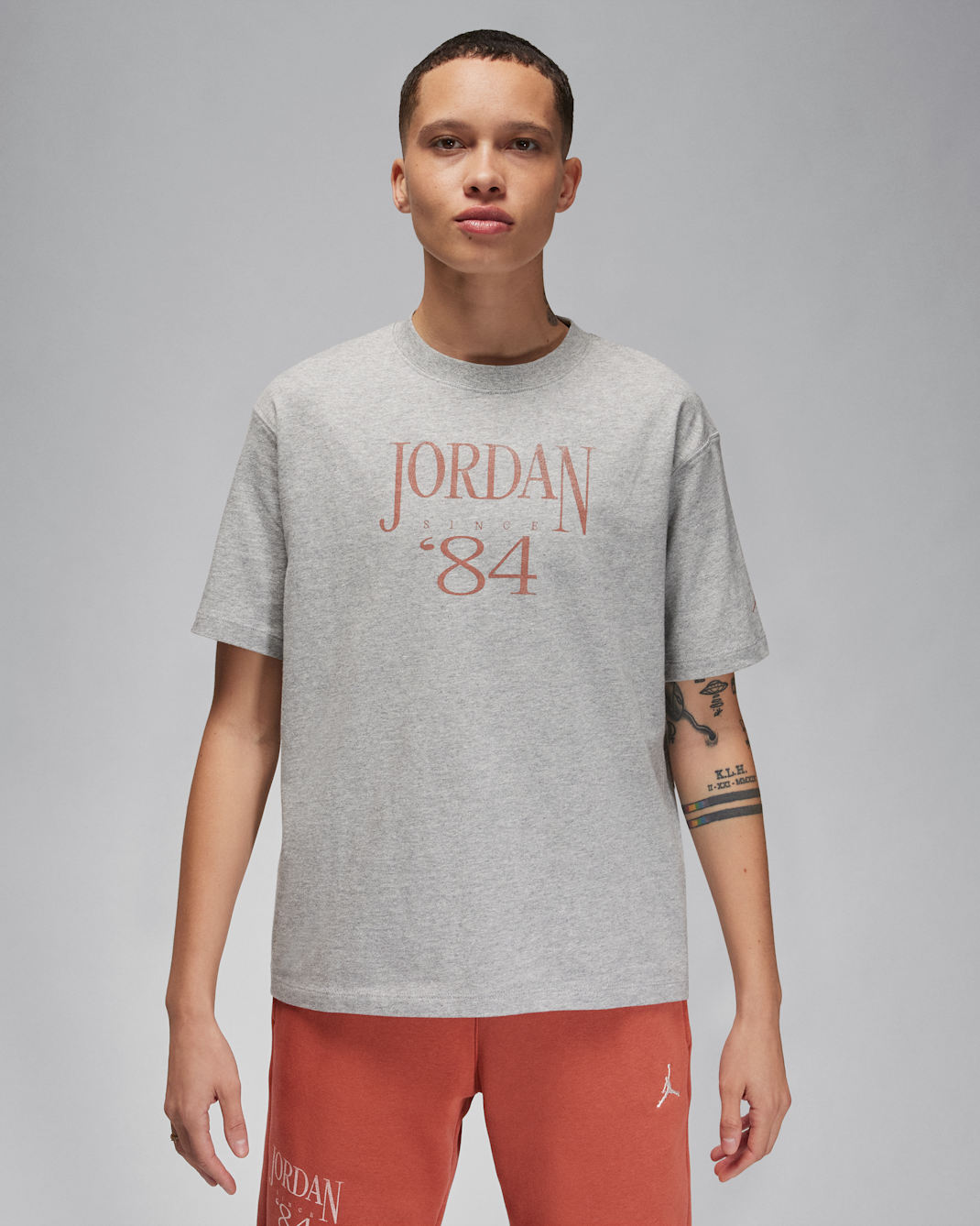 Jordan Heritage Women's T-shirt - Dark Grey Heather/Dusty Peach
