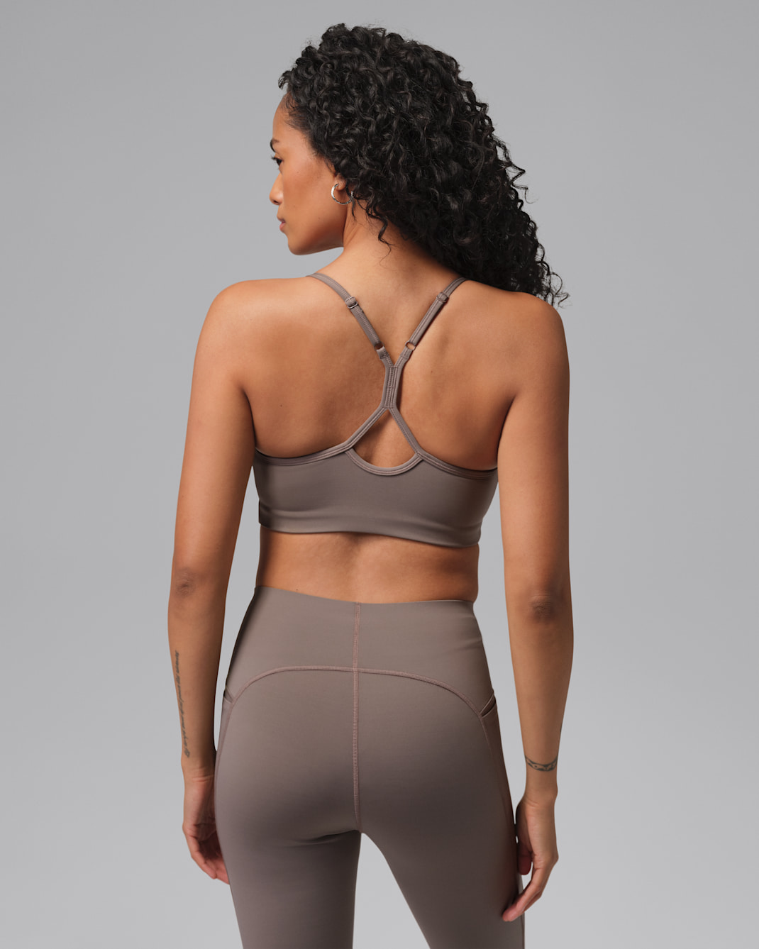 Bra deportivo de baja sujeción para mujer Jordan Sport Flightweight - Gris oliva/Gris oliva/Transparente