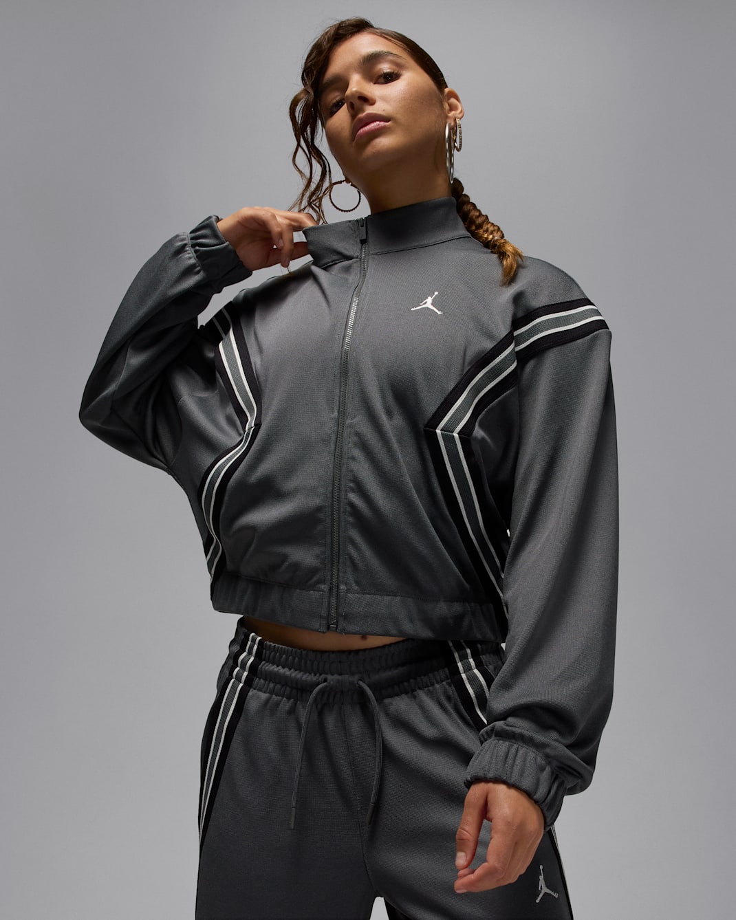 Chamarra deportiva de cierre completo para mujer Jordan Brooklyn - Gris hierro/Negro/Vela/Vela