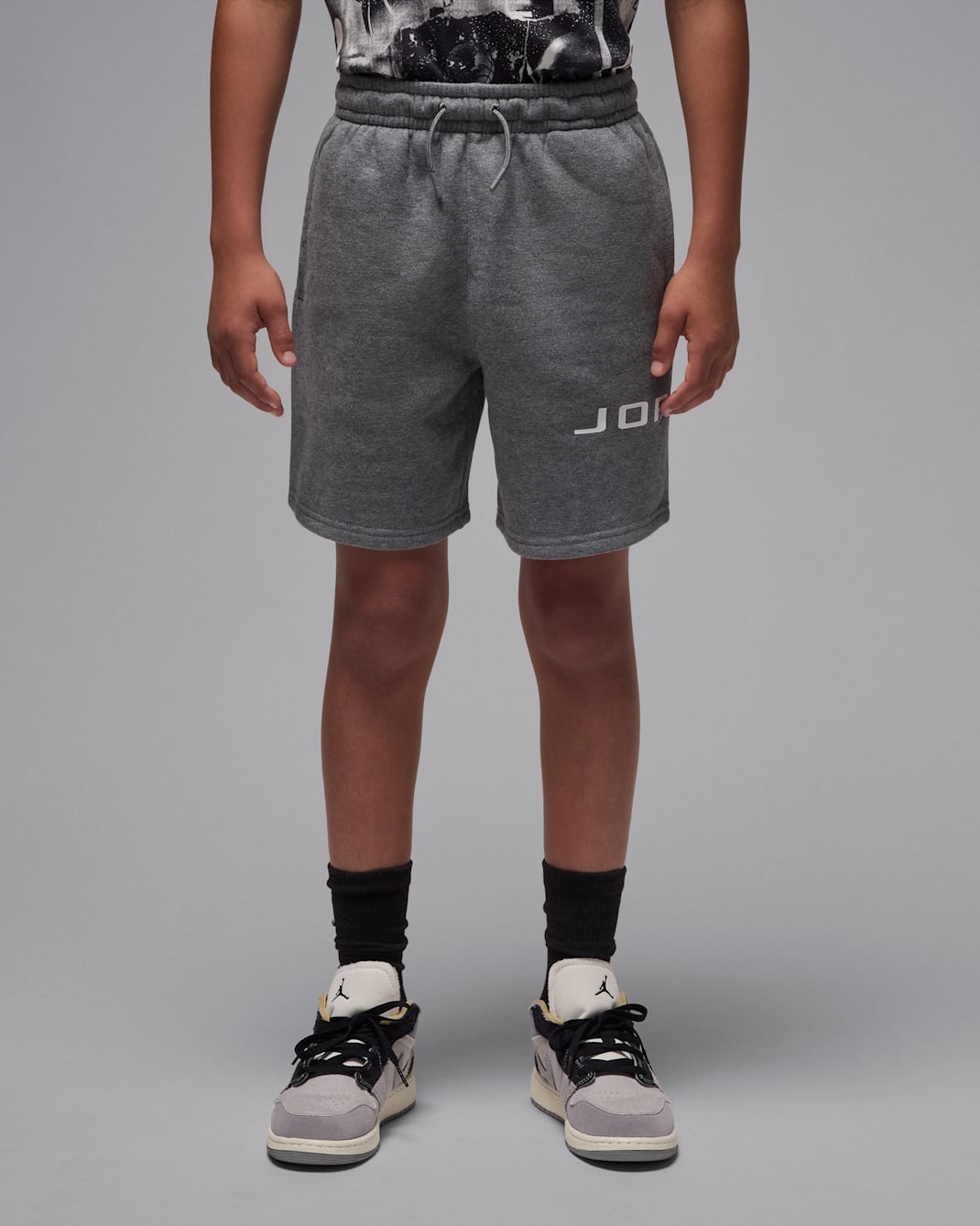 Jordan Older Kids' Baseline Fleece Shorts - Carbon Heather