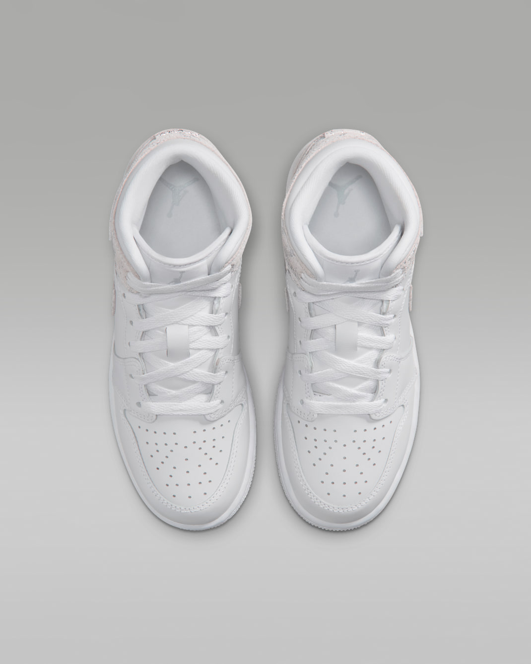 Air Jordan 1 Mid SE Big Kids' Shoes
