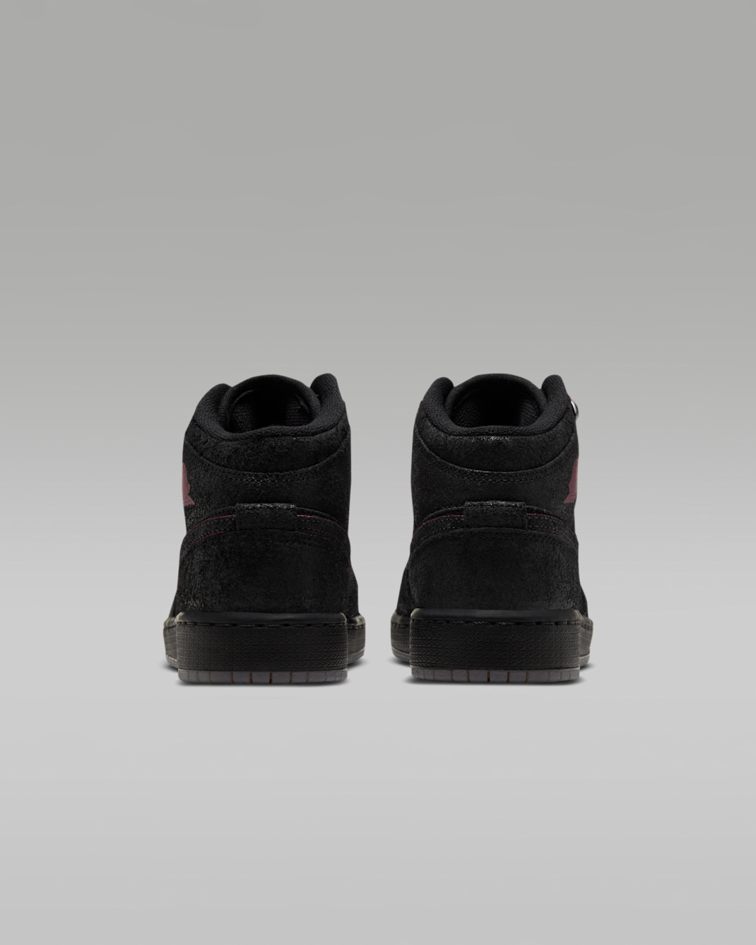 Air Jordan 1 Mid SE Big Kids' Shoes