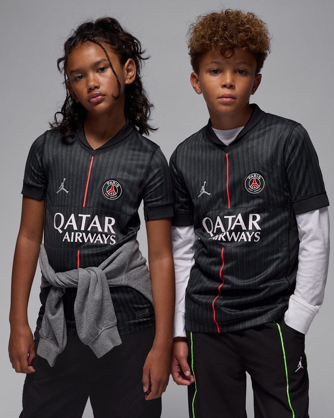 Paris Saint-Germain 2025/26 Stadium Fourth Older Kids' Jordan Dri-FIT Football Replica Shirt - Off-Noir/Black/Pearl Pink
