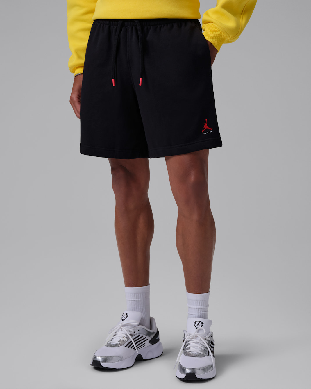 Jordan Brooklyn Men's 18cm (approx.) Fleece Shorts - Black/University Red