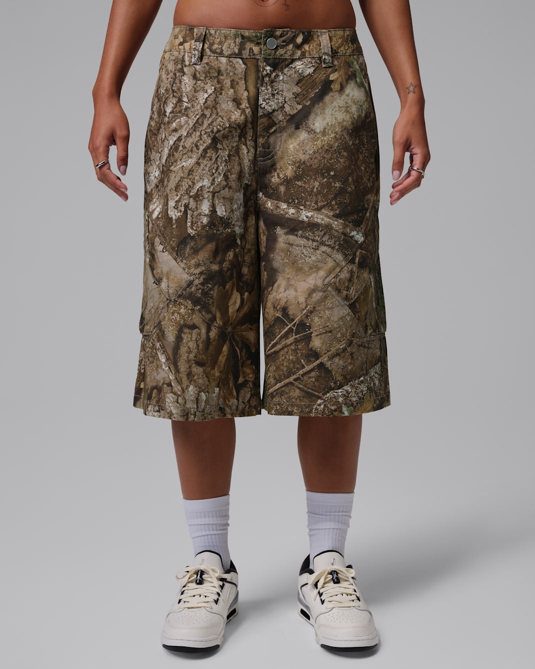 Jordan Flight Chicago Women's Realtree Big Shorts - Ridgerock