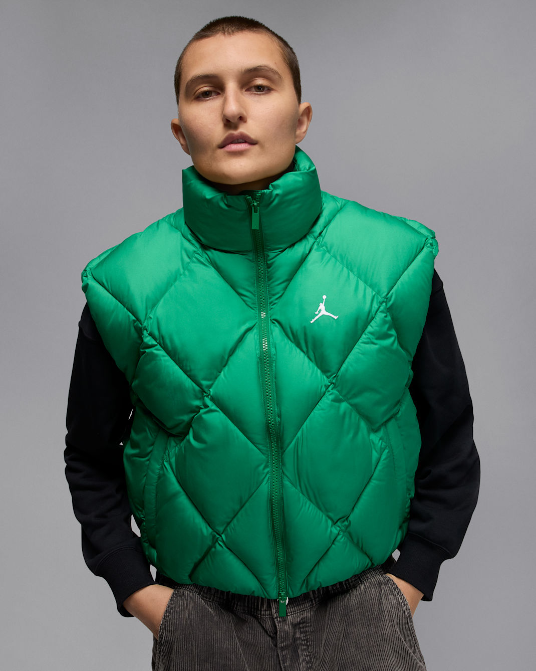 Jordan Brooklyn Women's Therma-FIT Quilted Puffer Vest - Malachite/White