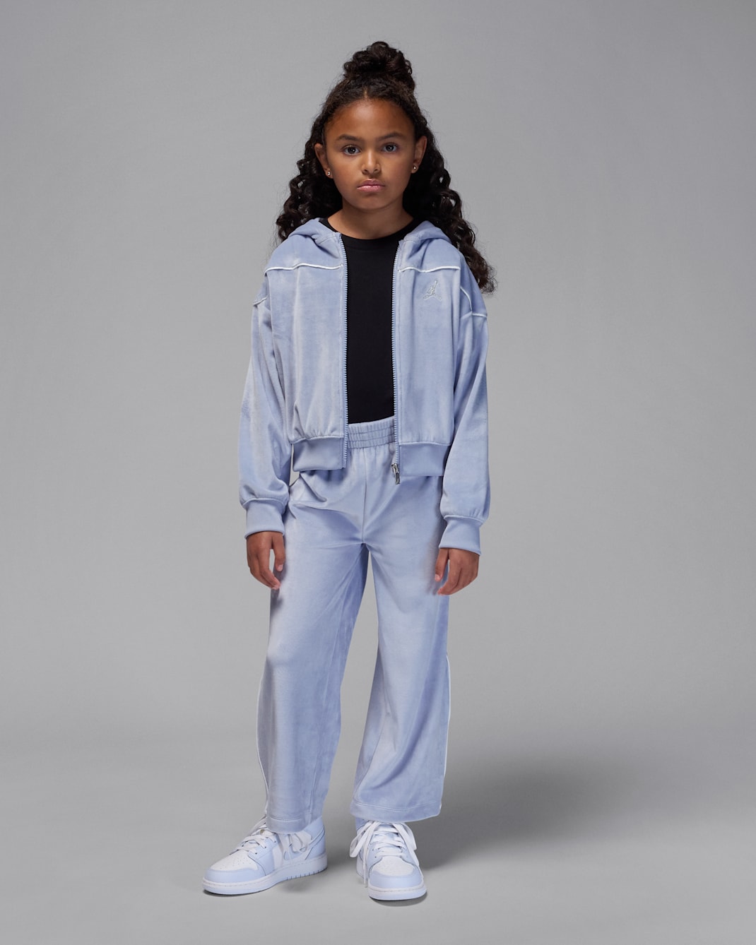 Conjunto de 2 piezas de tejido velour para niños talla pequeña Jordan Mountainside - Fantasma