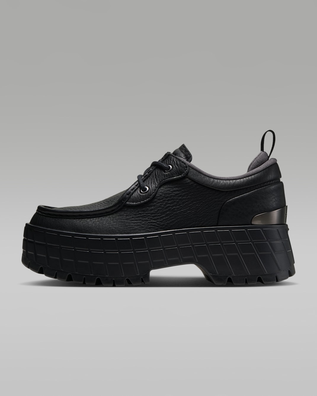 Air Jordan 1 Brooklyn Low Women's Shoes - Black/Metallic Silver