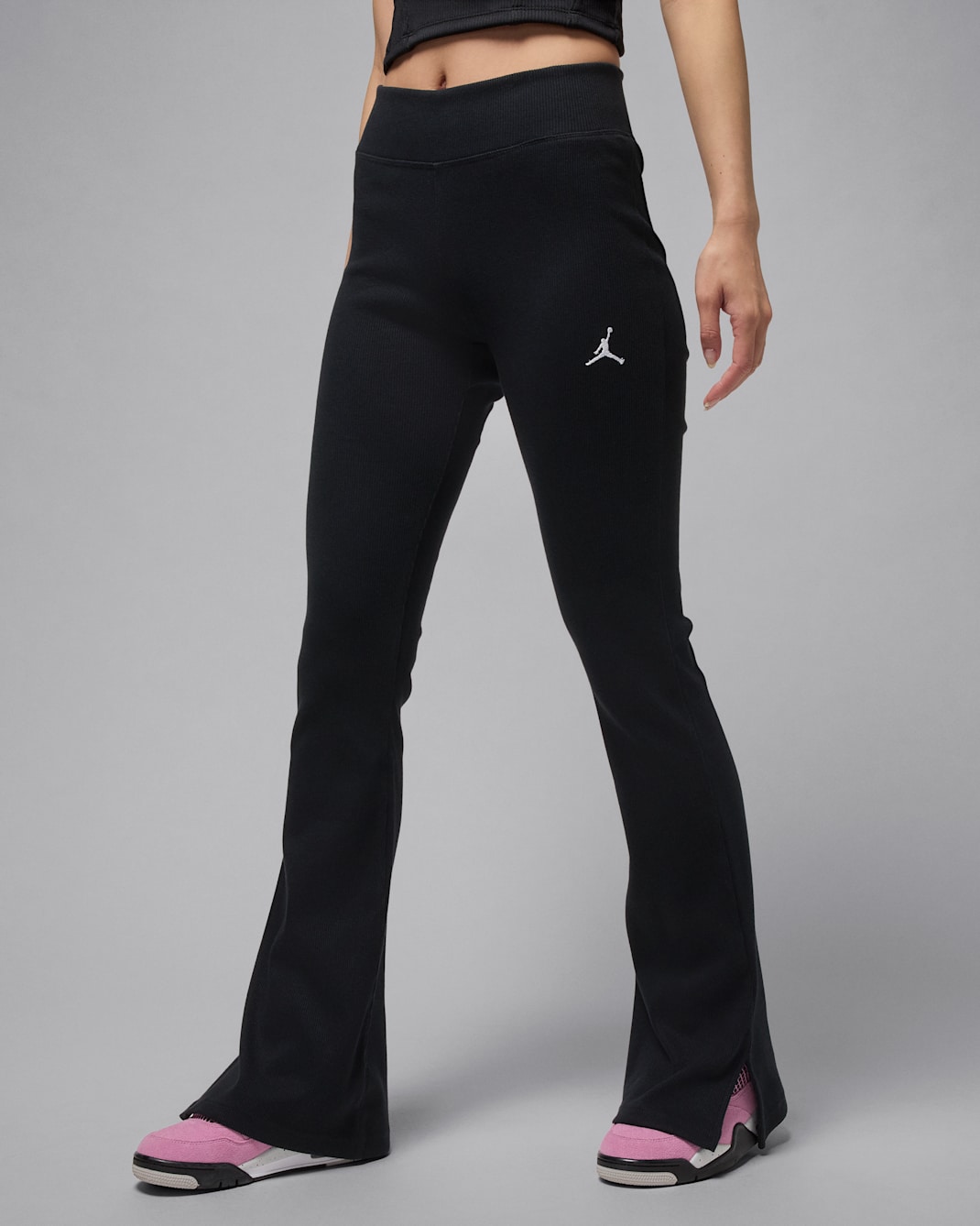 Jordan Brooklyn Essentials Women's Mid-Rise Flared Leggings - Black/White