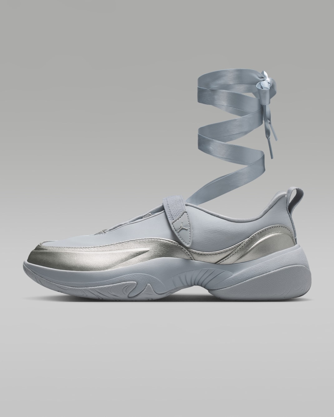 Jordan Pointe Women's Shoes - Metallic Silver/Smoke Grey/Photon Dust