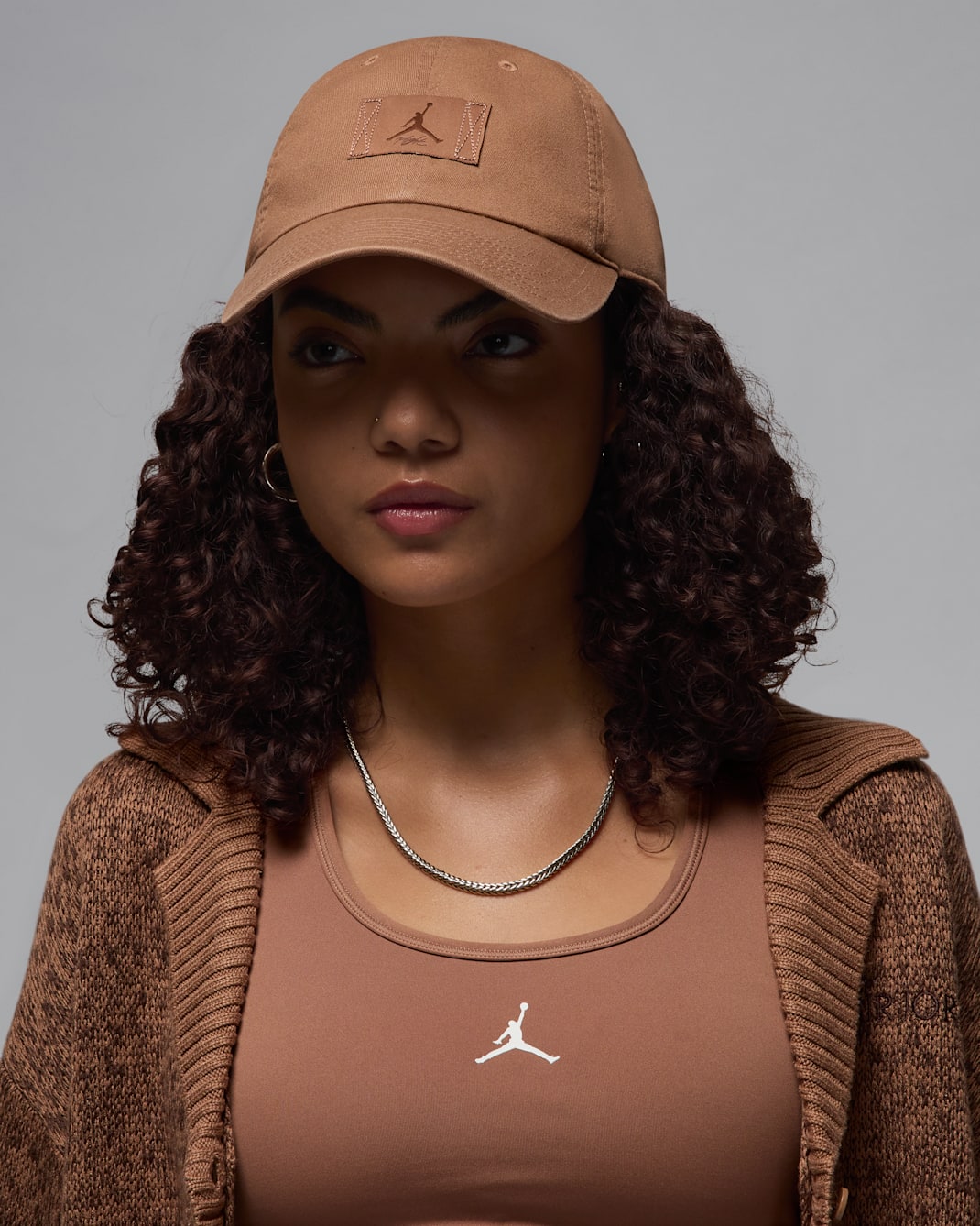 조던 클럽 캡 어저스터블 모자 - 아키오 브라운/아키오 브라운/코카오 와우