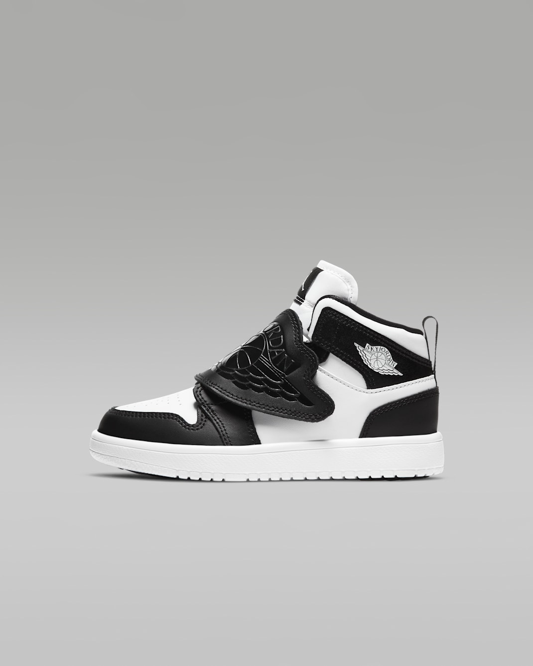Sky Jordan 1 Younger Kids' Shoe - Black/White/Black