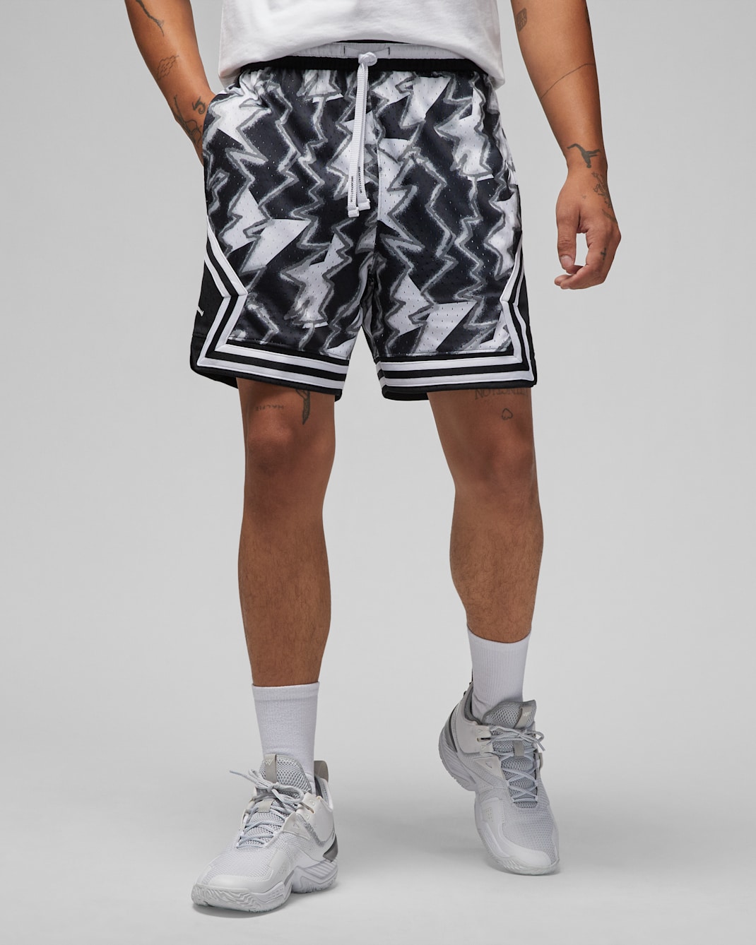 Jordan Dri-FIT Sport BC Men's Diamond Shorts - White/Black/White