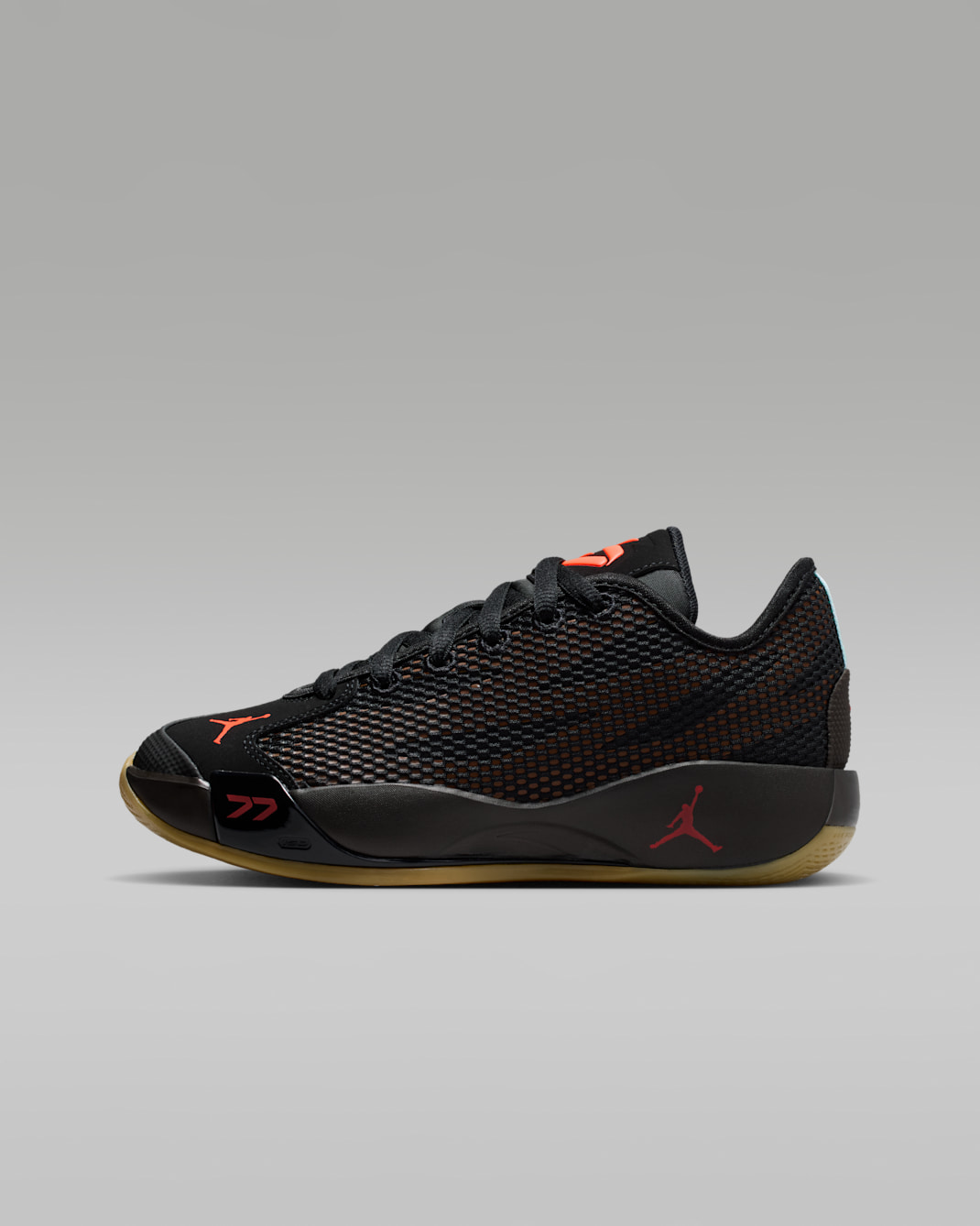 Tenis de básquetbol para niños grandes Luka 77 - Negro/Marrón fauna/Marrón claro goma/Infrarrojo 23