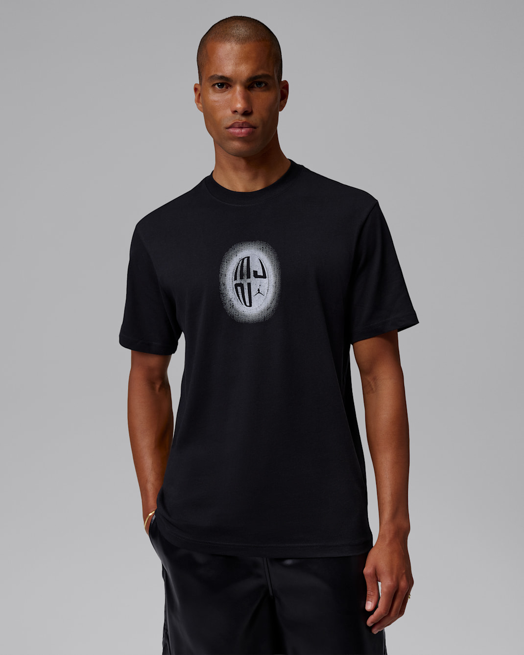 Jordan Sport Men's Dri-FIT Graphic T-Shirt