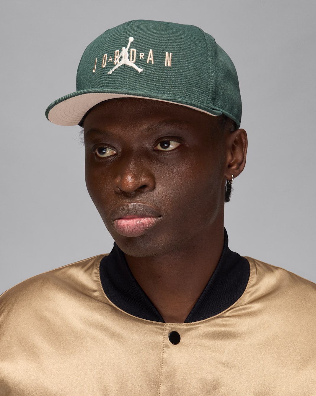 Gorra con estructura Jordan Pro - Verde medianoche/Piedra fósil/Vela