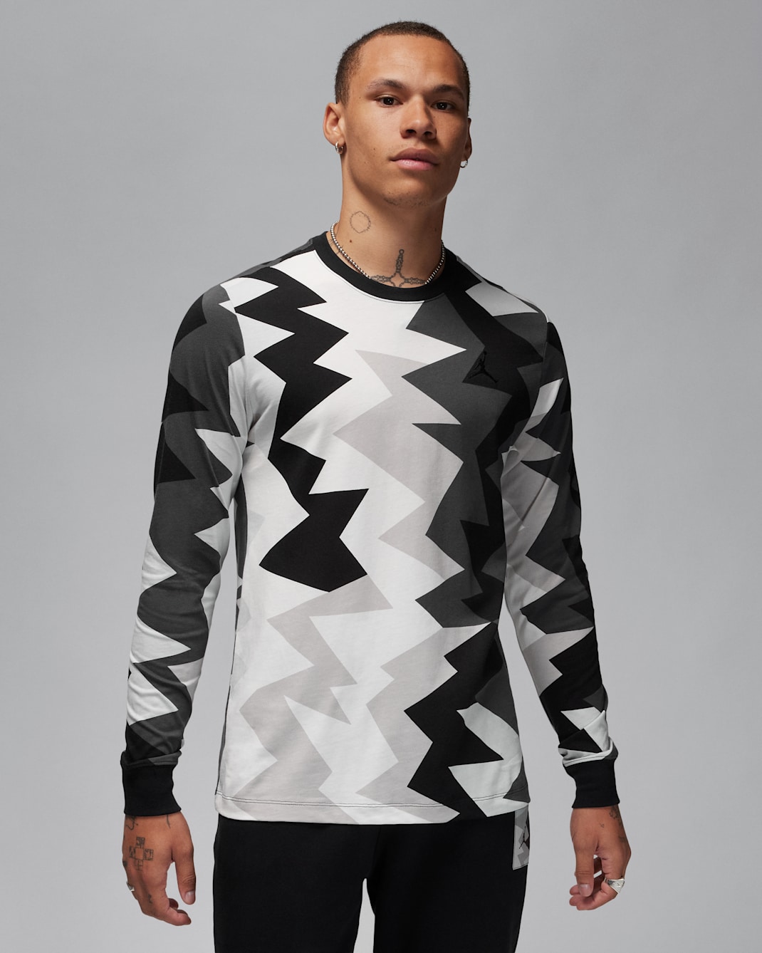 Jordan Flight MVP Men's Long-Sleeve T-Shirt - Sail/Black