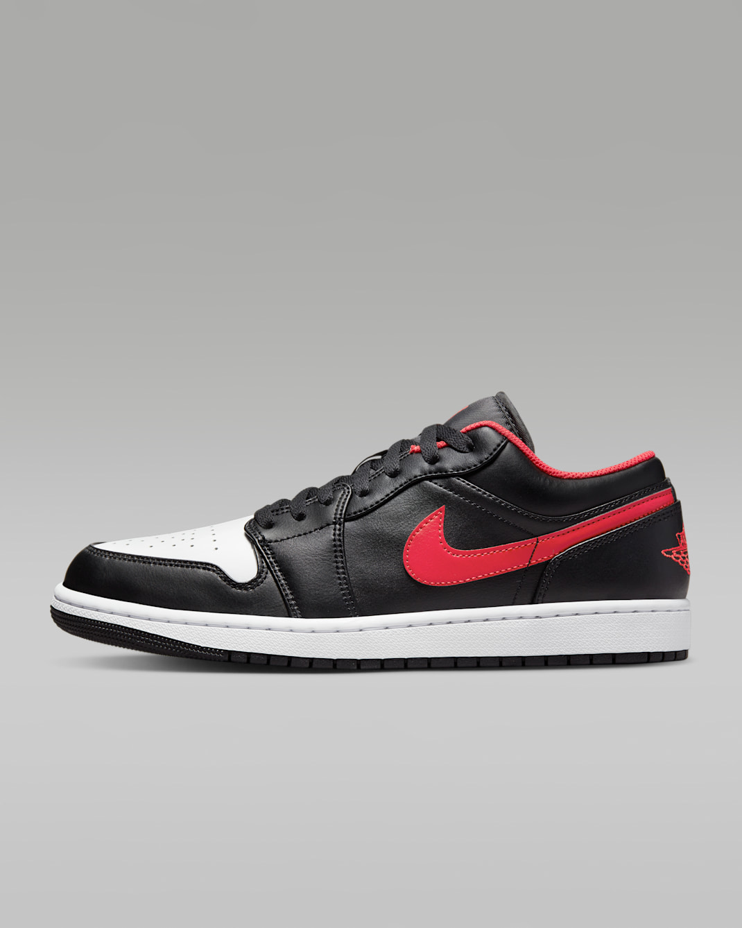 Air Jordan 1 Low Men's Shoes - Black/White/Fire Red