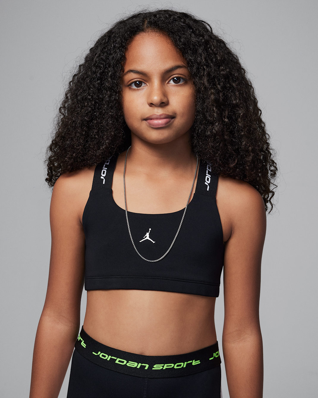 Bra Indy para niñas talla grande Jordan Dri-FIT Sport - Negro