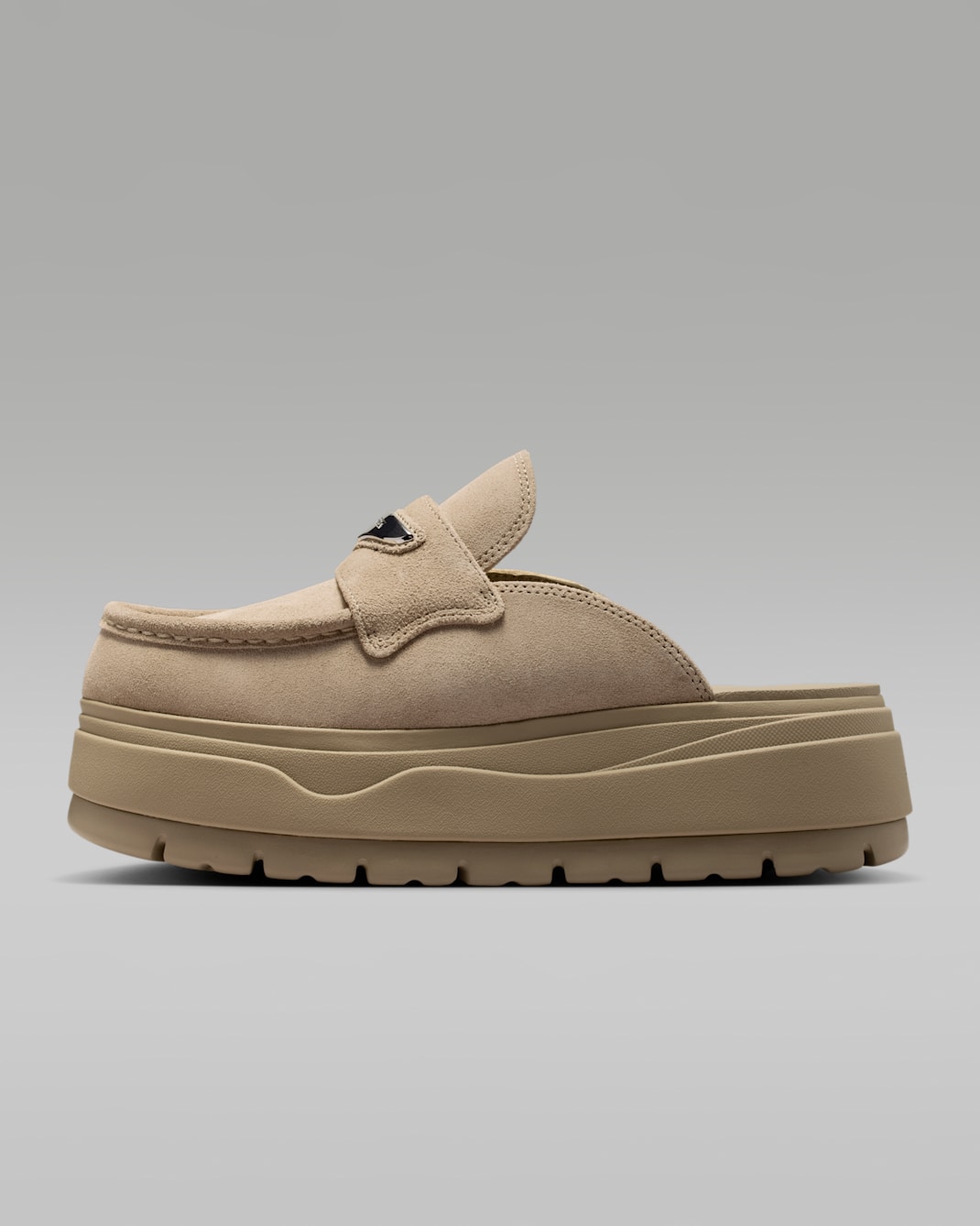 エア ジョーダン ミュール ウィメンズシューズ - カーキ/メタリックシルバー