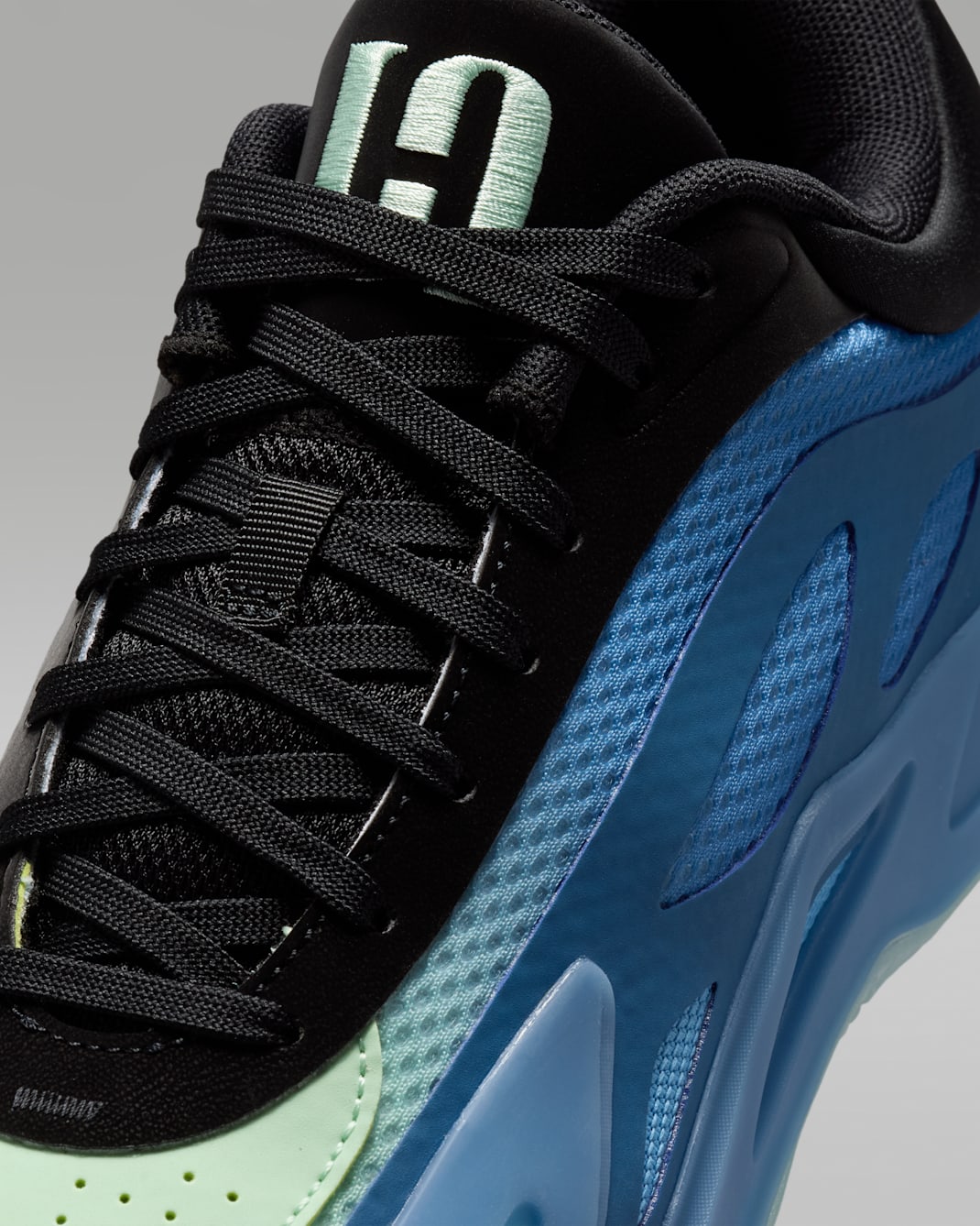 Jordan Heir Series 2 "Queen Phee" Basketball Shoes