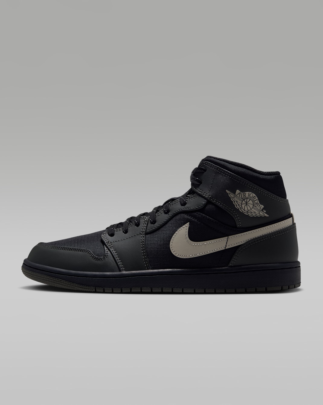 Air Jordan 1 Mid Utility Men's Shoes - Black/Spruce Fog/Reflect Silver/Newsprint