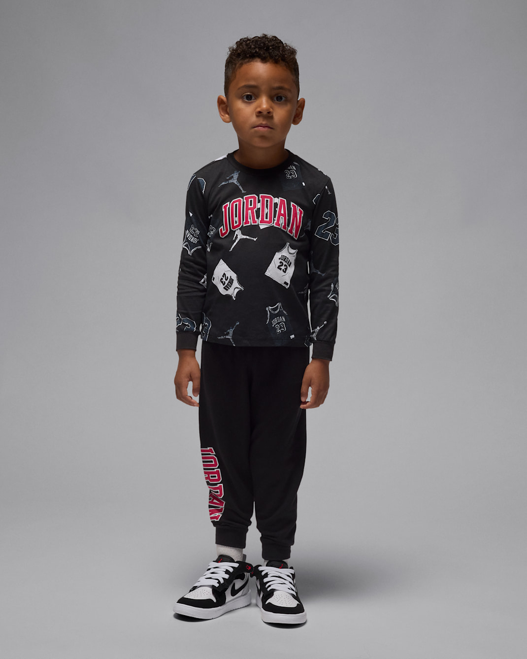 Conjunto de jersey de manga larga y pants 23 infantil Jordan - Negro