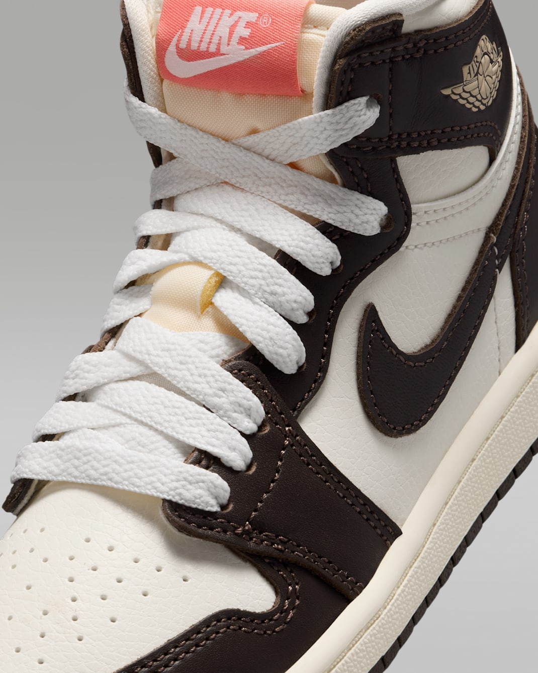 Jordan 1 Retro High OG "Baroque Brown and Sail" Little Kids' Shoes
