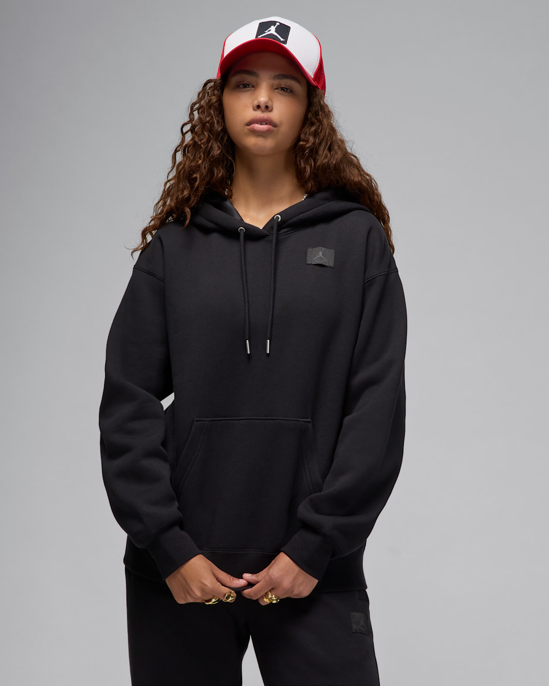 Jordan Flight Fleece Women's Satin-Lined Pullover Hoodie - Black/Dark Smoke Grey