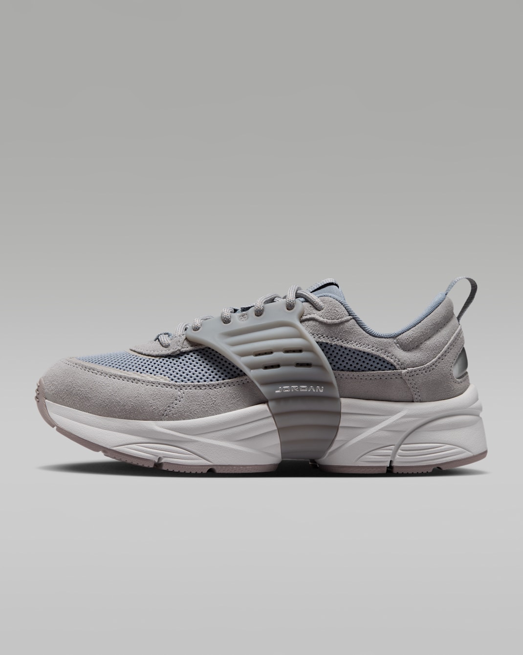 Jordan Trunner O/S Women's Shoes - Wolf Grey/Obsidian Mist/Moon Particle/Metallic Silver