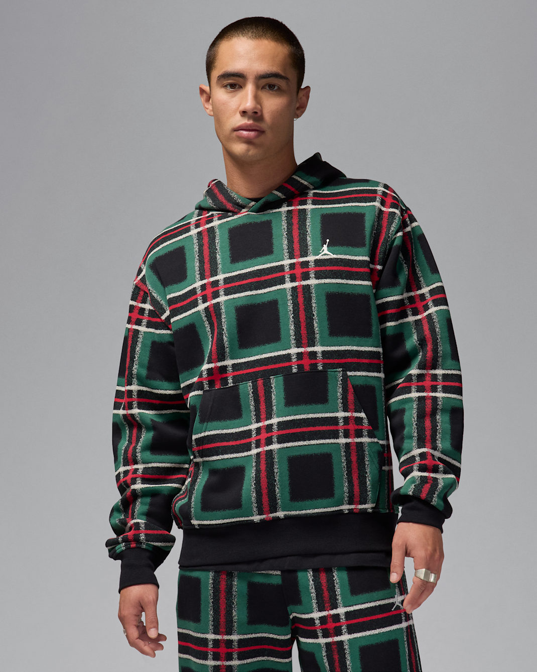 Jordan Essentials Men's Fleece Pullover Hoodie - Black/Sail