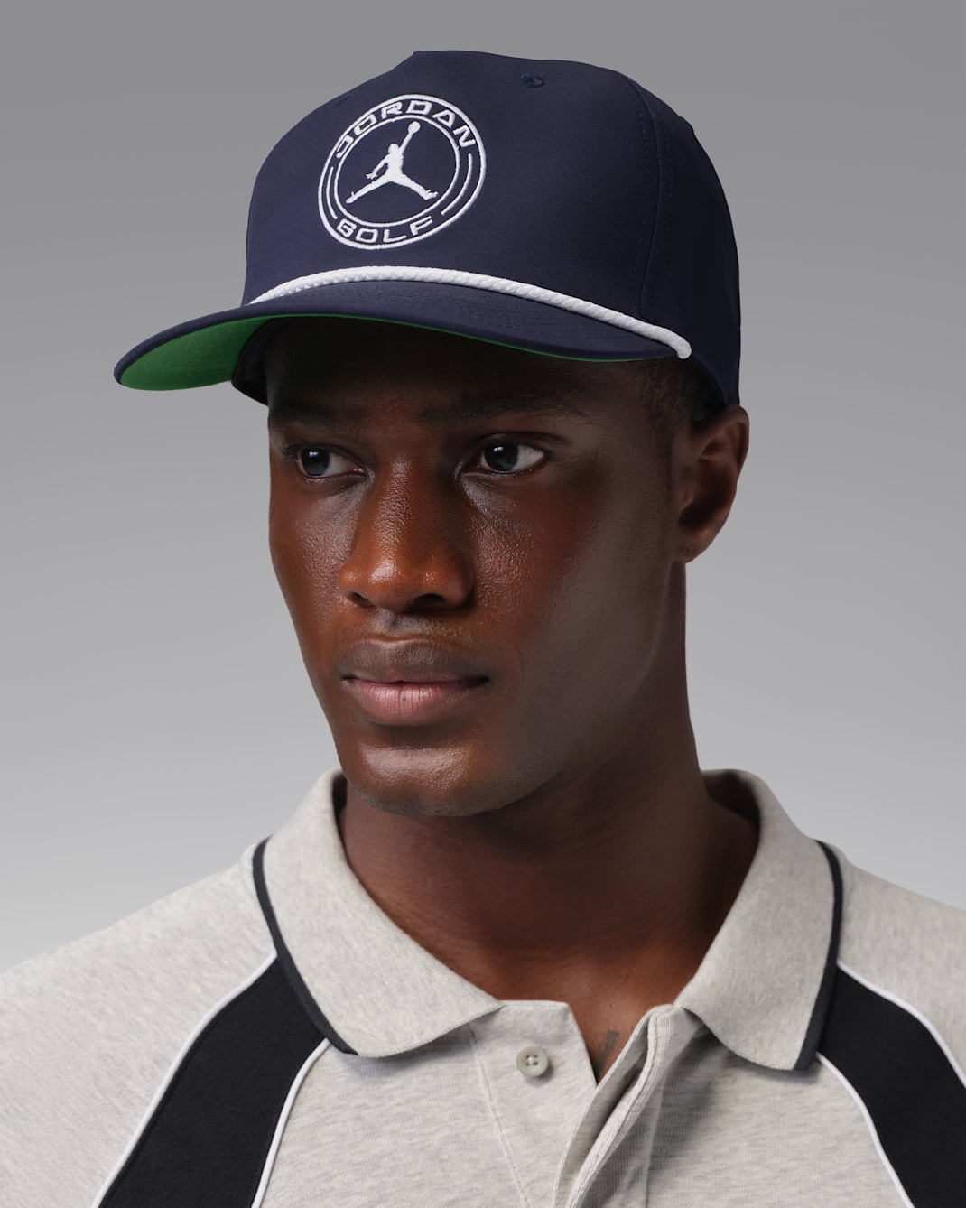 Gorra de golf Dri-FIT de visera plana estructurada Jordan Pro - Obsidiana/Obsidiana/Verde Kelly/Blanco