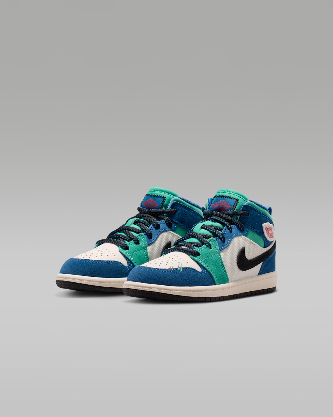 Jordan 1 Mid SE Little Kids' Shoes