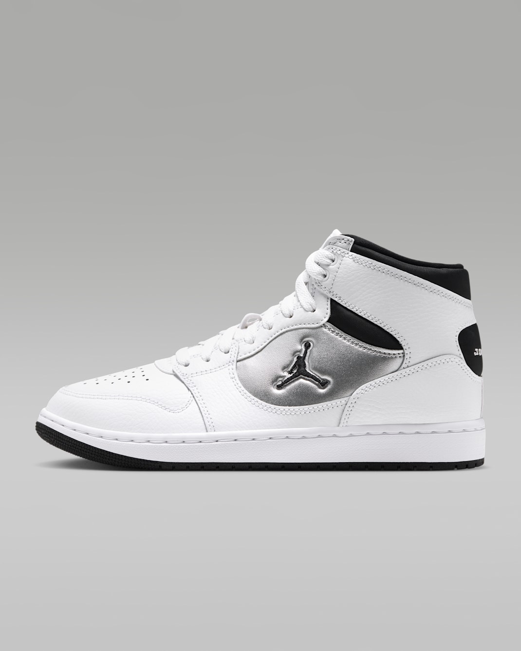 Chaussure Jordan Court Connect Mid pour femme - Blanc/Metallic Silver/Noir